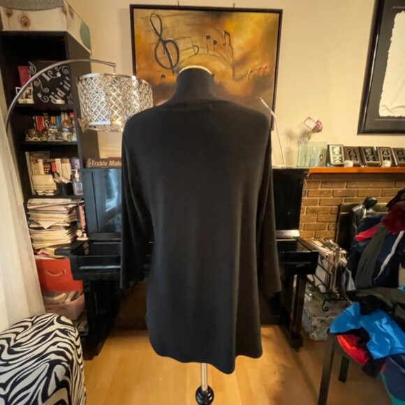 Sympli Black Tunic - Picture 4 of 5